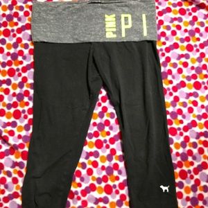PINK yoga pants (Capri)